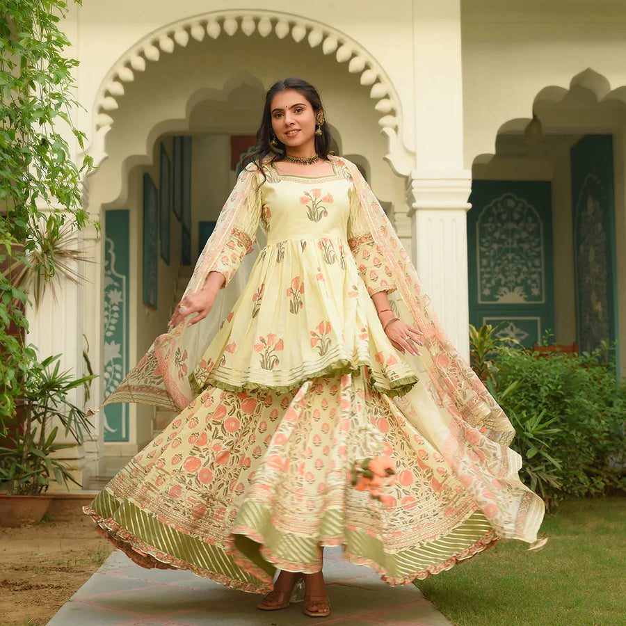 Vintage Tulip Lehenga Set
