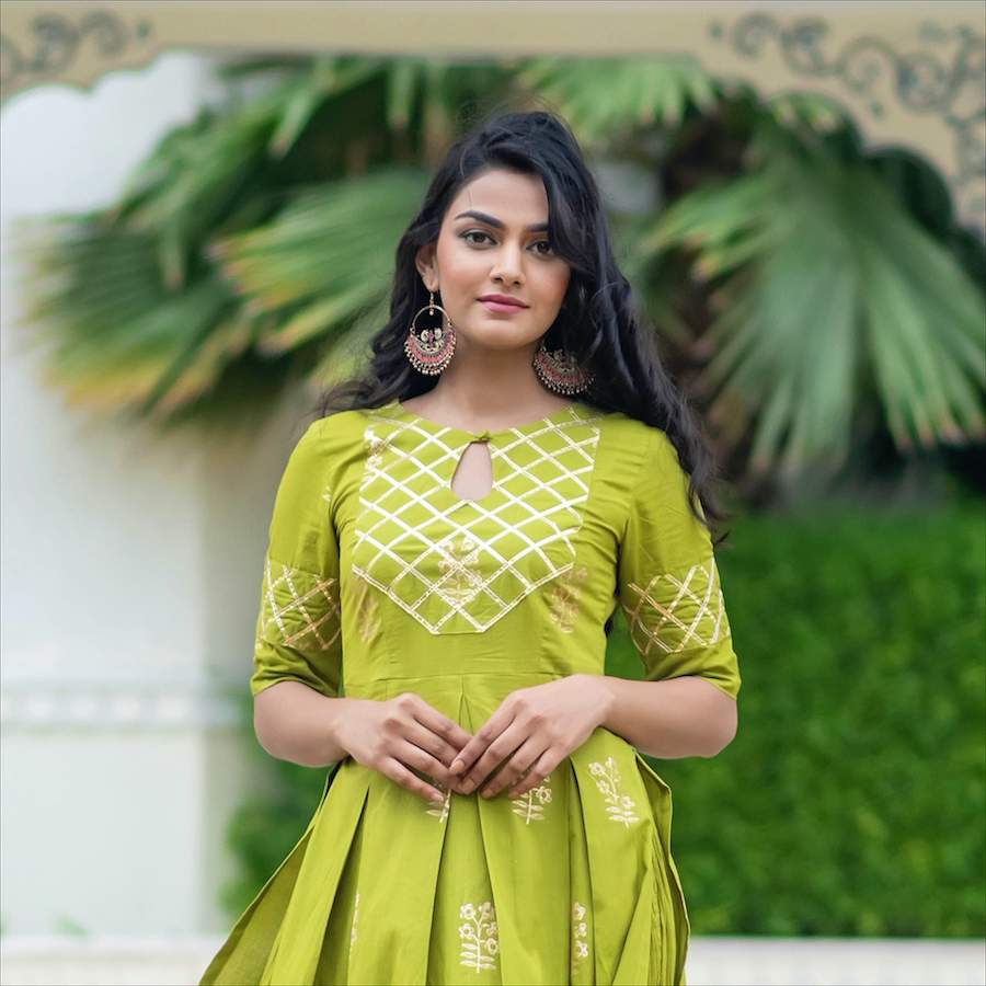 Kurta hot sale lehenga dress