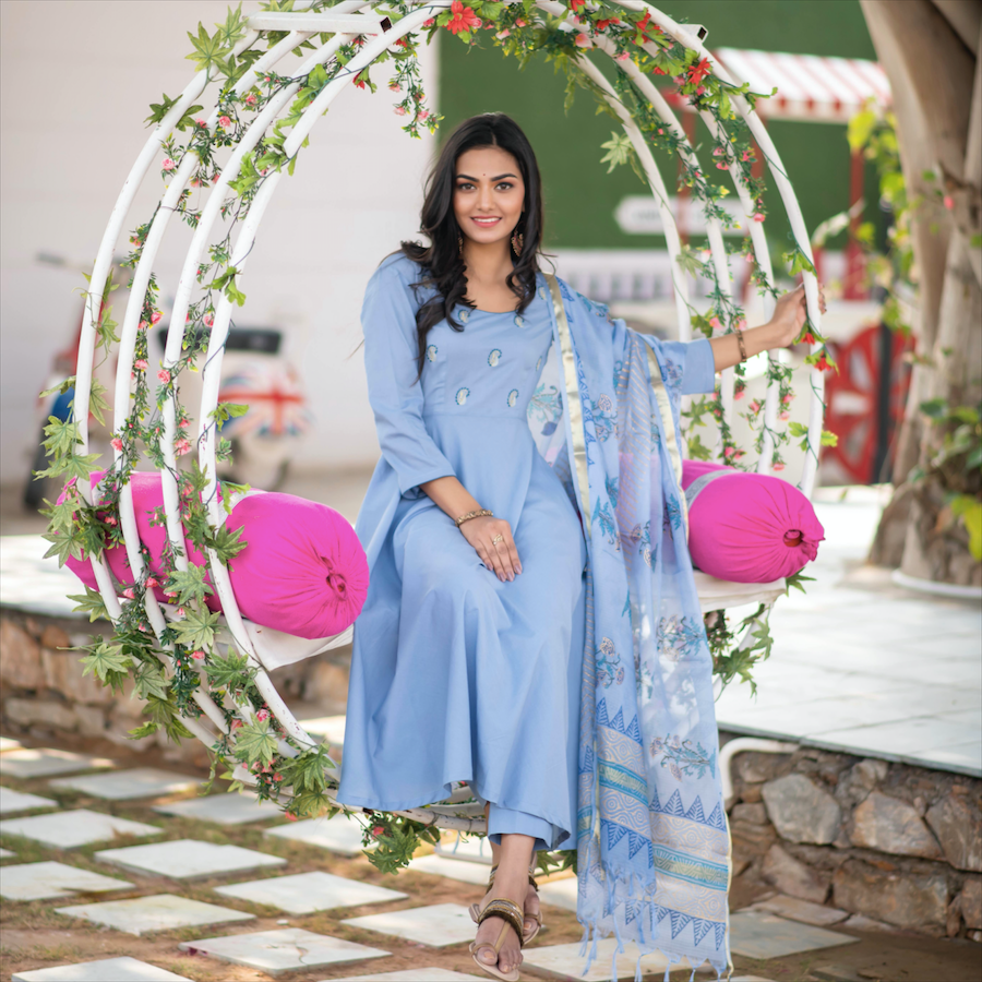 Blue Daisy Embroidered Suit Set