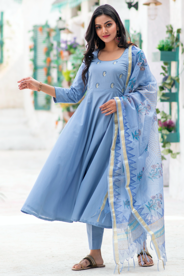 Blue Daisy Embroidered Suit Set